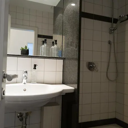 Penthouse In Villa Am Wasser + Parken + Wlan + Netflix +Kamin Wildau  Exterior photo
